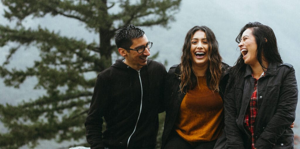 3 friends laughing